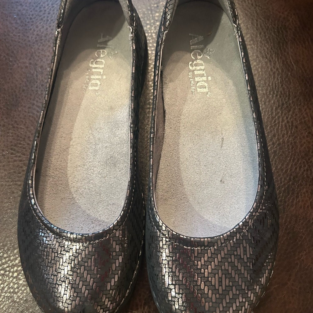 Alegria Black Loafers Comfortable Flats